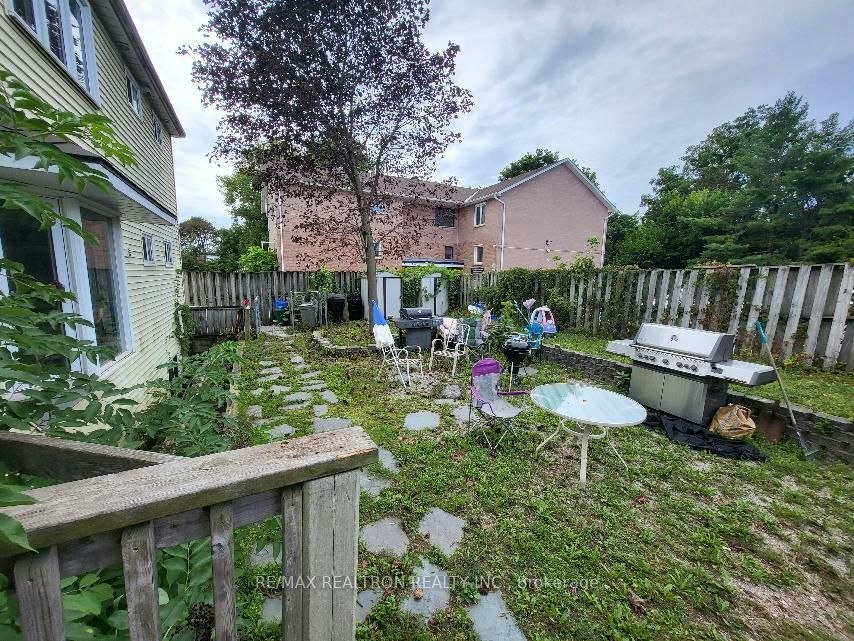 1-256 Dunlop Street W, Barrie, ON, P0A 1C0 - 12