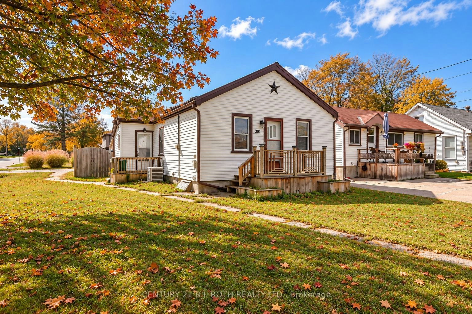 381 Forest Avenue S, Orillia, ON, L3V 3Z2