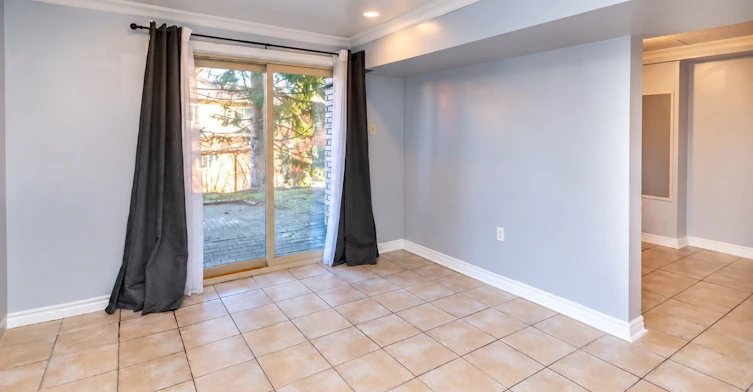10 (Basement)-32 Sawmill Road, Barrie, ON, L4N 6X3