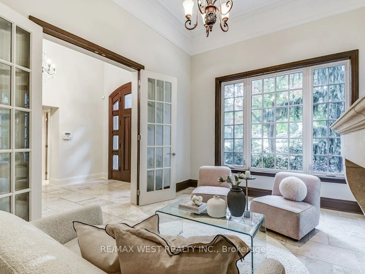 13 Riverlea Road, Toronto, ON, M9P 2B1 - 6