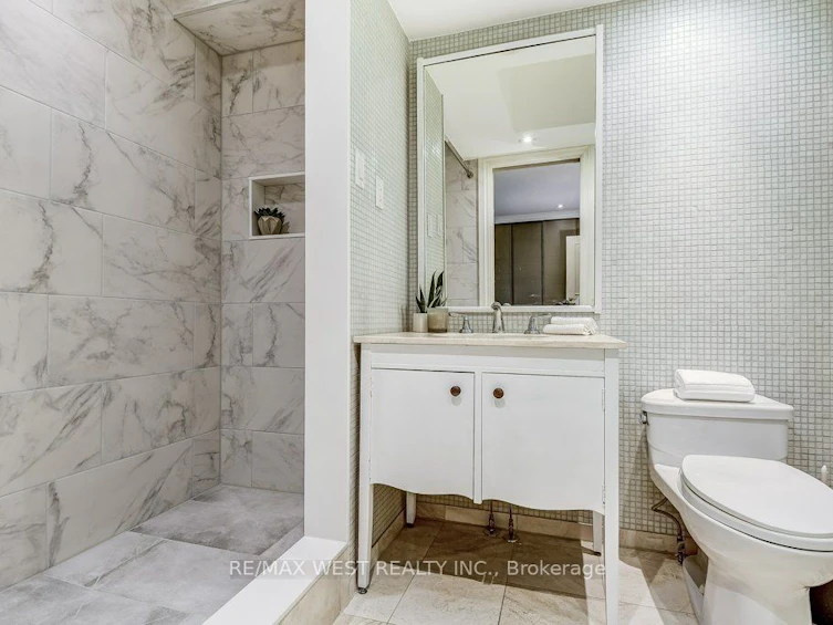 13 Riverlea Road, Toronto, ON, M9P 2B1 - 22