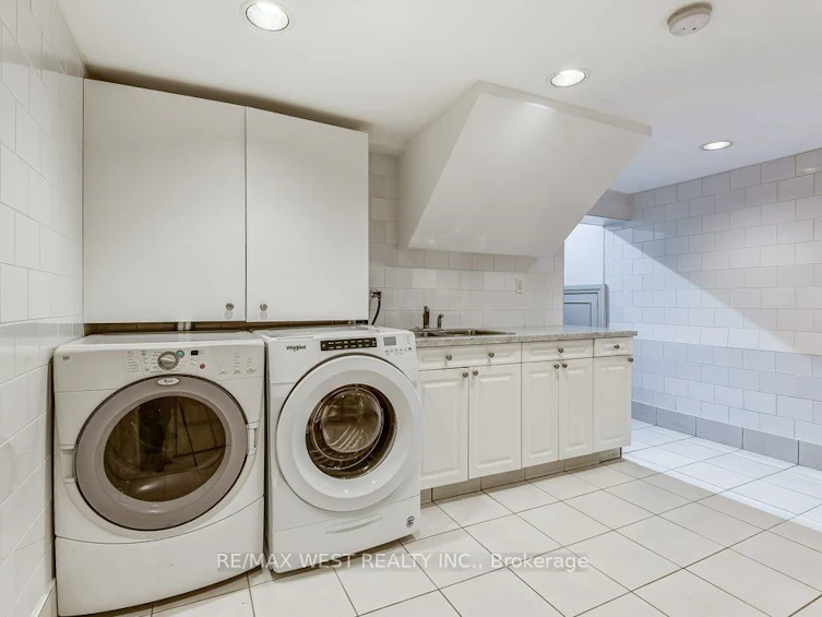 13 Riverlea Road, Toronto, ON, M9P 2B1 - 29