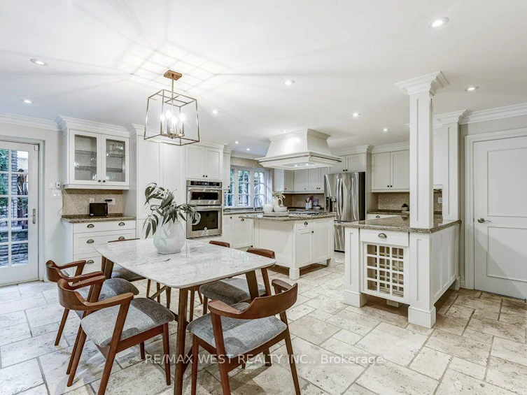 13 Riverlea Road, Toronto, ON, M9P 2B1 - 10