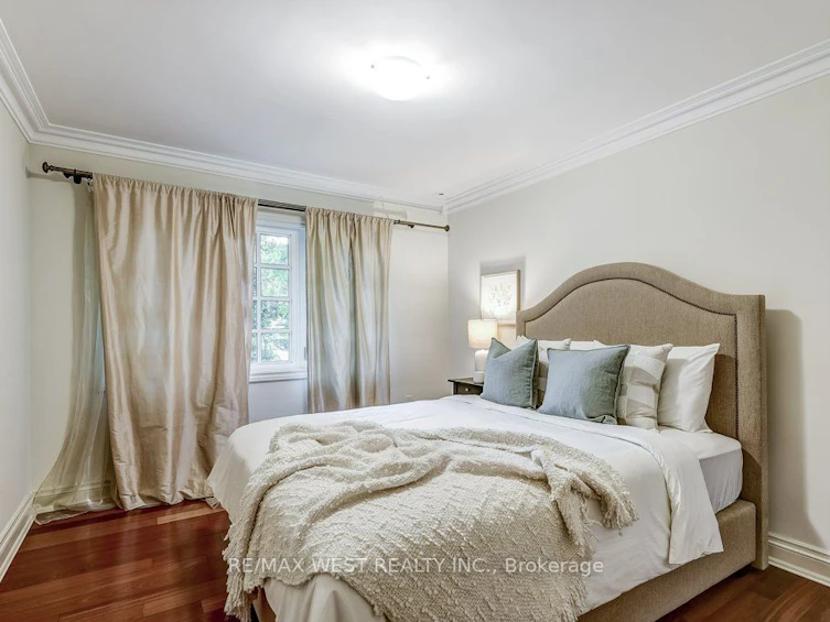 13 Riverlea Road, Toronto, ON, M9P 2B1 - 25