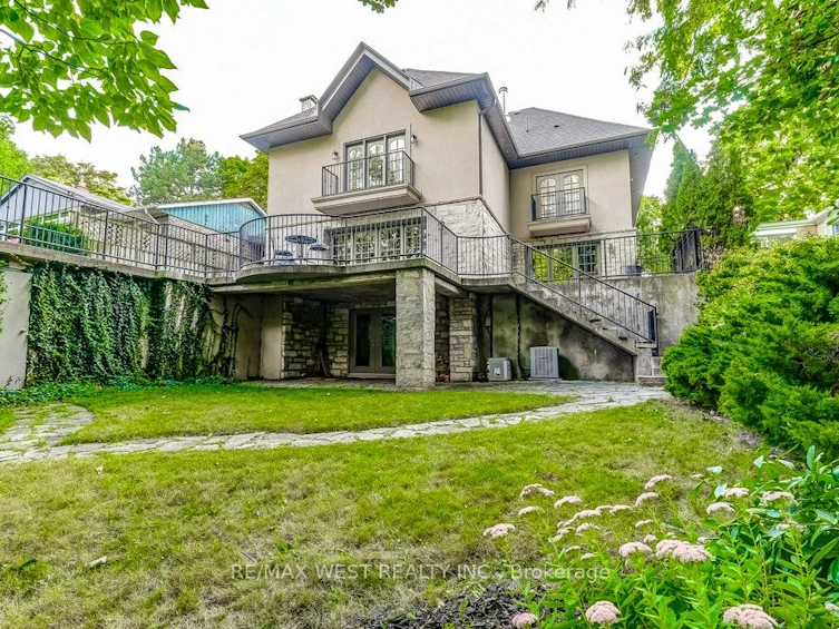 13 Riverlea Road, Toronto, ON, M9P 2B1 - 32