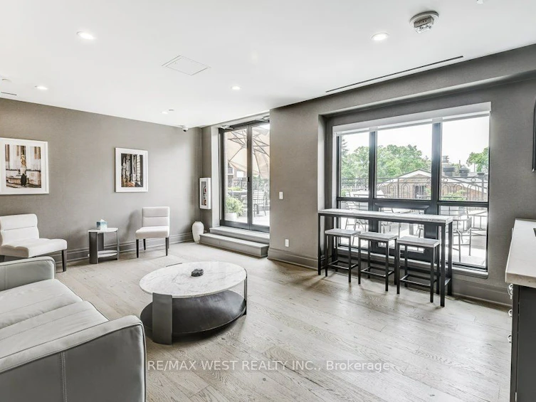 702-4 The Kingsway, Toronto, ON, M8X 2T1 - 26