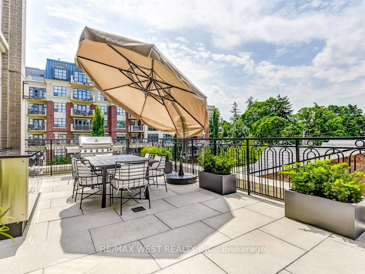 702-4 The Kingsway, Toronto, ON, M8X 2T1 - 27