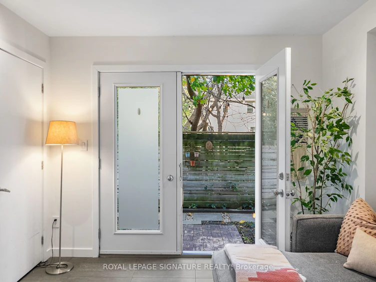 1-90 Prince Charles Drive, Oakville, ON, L6K 2C9 - 4