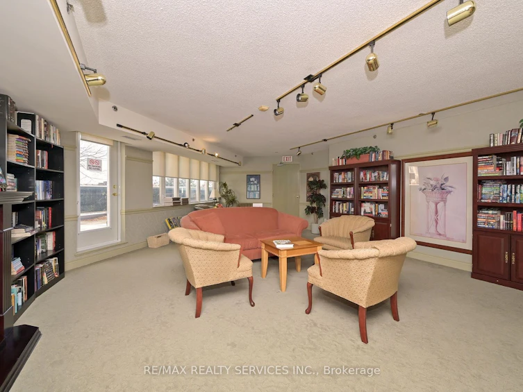 601-10 Dayspring Circ, Brampton, ON, L6P 1B9 - 31
