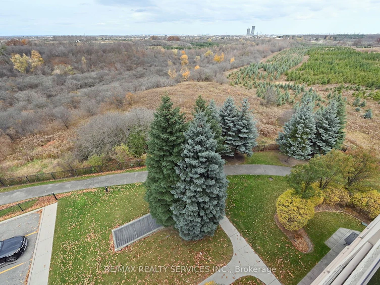 601-10 Dayspring Circ, Brampton, ON, L6P 1B9 - 22