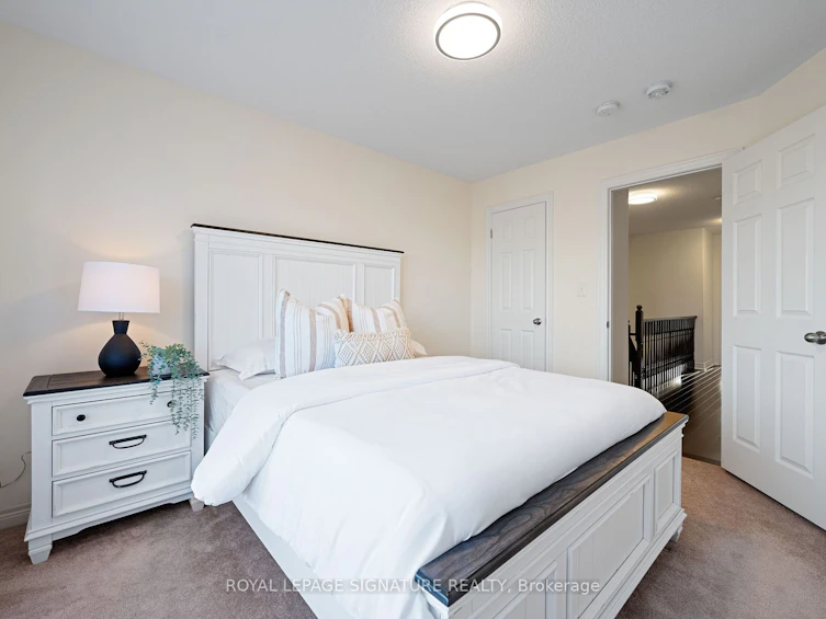 1074 Urell Way, Milton, ON, L9T 8V8 - 17