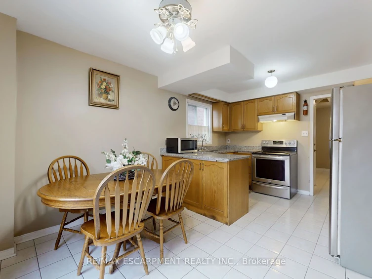 1208 Sherwood Mills Boulevard, Mississauga, ON, L5V 1S7 - 8