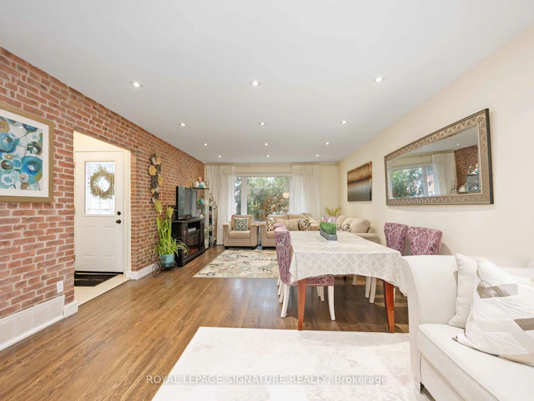 41 Dixington Crescent, Toronto, ON, M9P 2K3 - 5