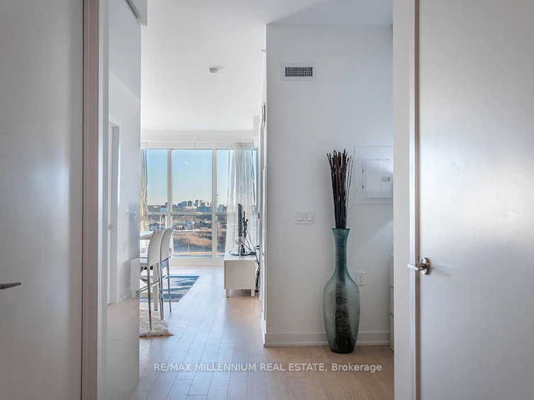 1408-10 Park Lawn Road, Toronto, ON, M8Y 3H8