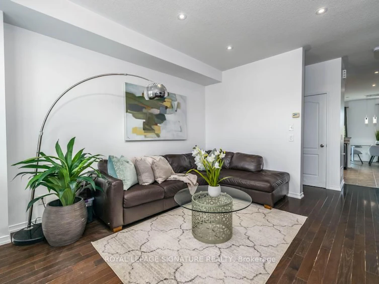 114 Cedar Lake Crescent, Brampton, ON, L6Y 0R1