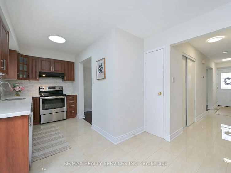 54 Nancy Mccredie Drive, Brampton, ON, L6X 2N6 - 7
