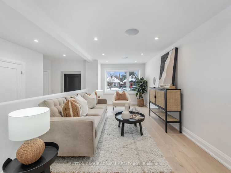 87 Delemere Avenue, Toronto, ON, M6N 1Z8 - 5