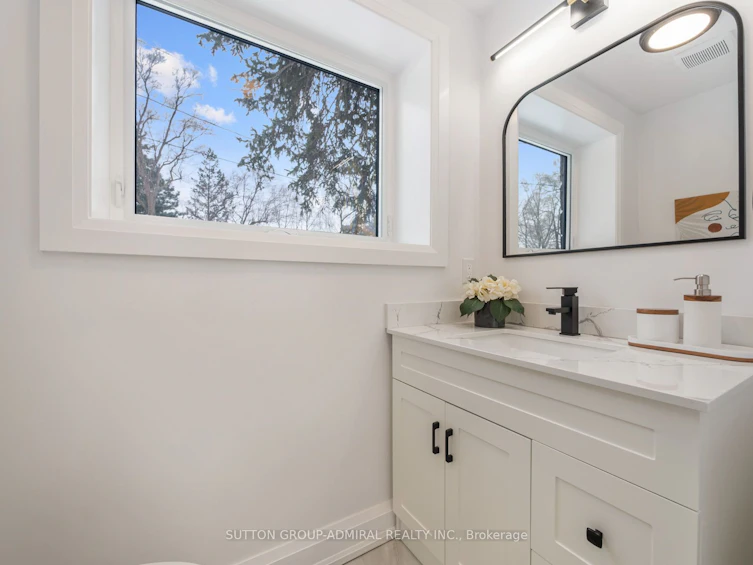 87 Delemere Avenue, Toronto, ON, M6N 1Z8 - 19