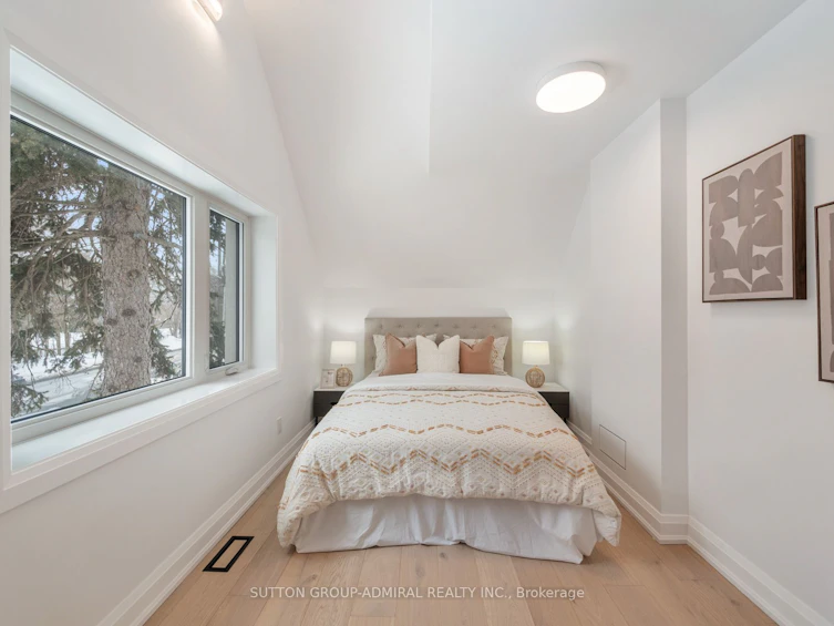 87 Delemere Avenue, Toronto, ON, M6N 1Z8 - 24