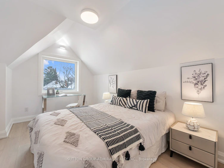 87 Delemere Avenue, Toronto, ON, M6N 1Z8 - 26