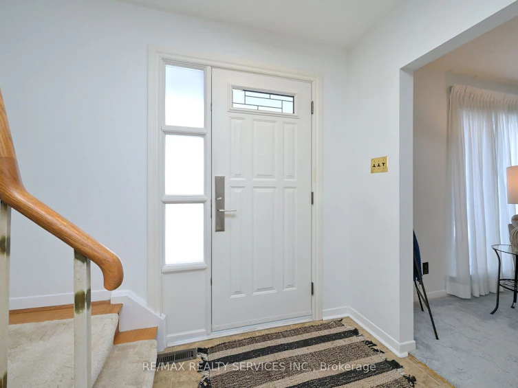47 Durham Crescent, Brampton, ON, L6T 2X7 - 3