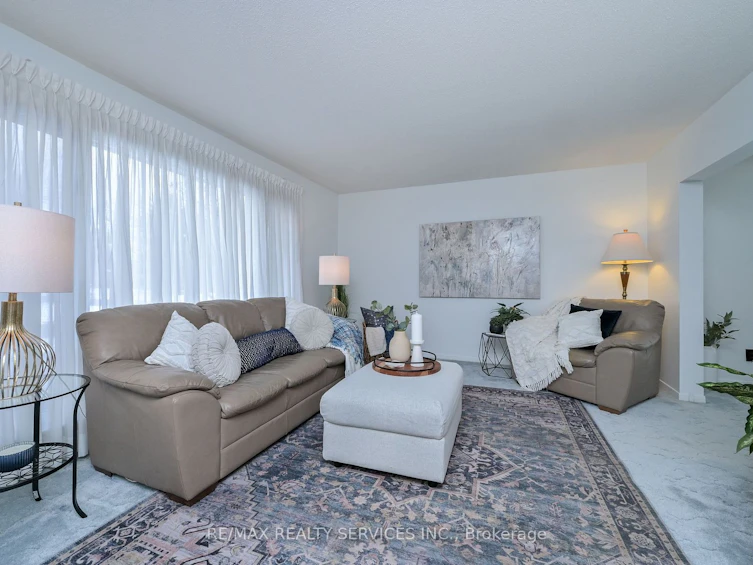 47 Durham Crescent, Brampton, ON, L6T 2X7 - 4