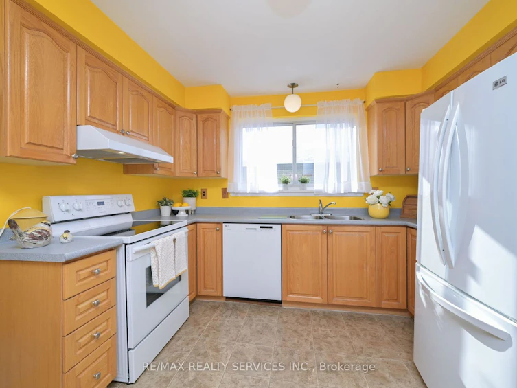 47 Durham Crescent, Brampton, ON, L6T 2X7 - 10