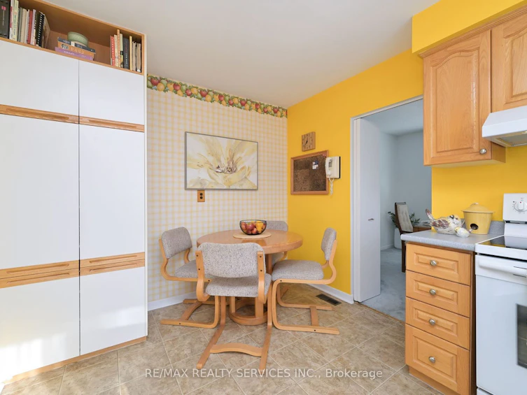 47 Durham Crescent, Brampton, ON, L6T 2X7 - 12