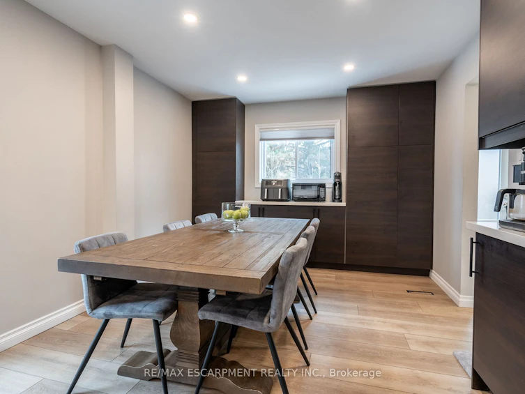 2142 Alconbury Crescent, Burlington, ON, L7P 3C4 - 13