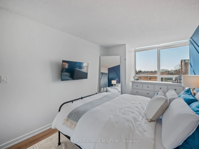 319-300 Manitoba Street, Toronto, ON, M8Y 4G6 - 17