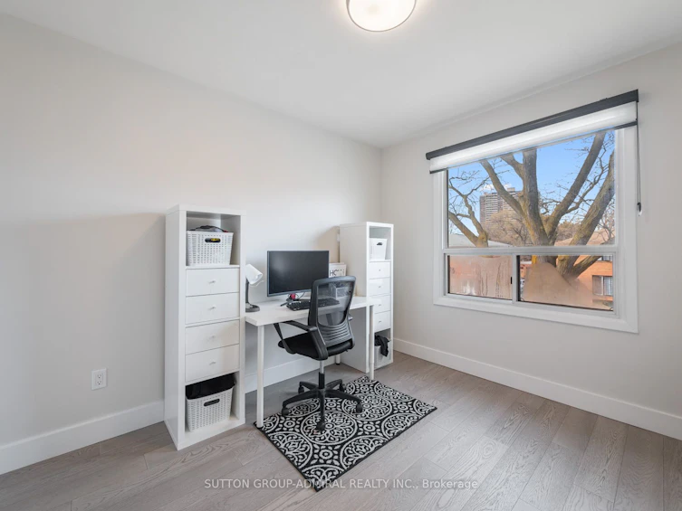 206 Habitant Drive, Toronto, ON, M9M 2P5 - 8