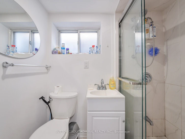 206 Habitant Drive, Toronto, ON, M9M 2P5 - 37