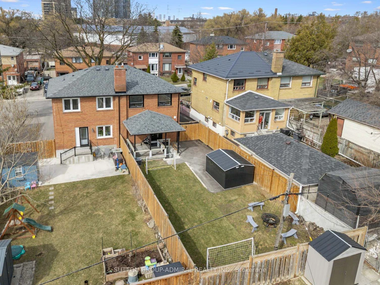 206 Habitant Drive, Toronto, ON, M9M 2P5 - 29