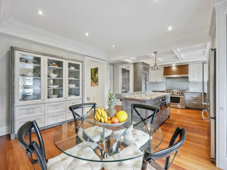 55 Burrows Avenue, Toronto, ON, M9B 4W8 - 18