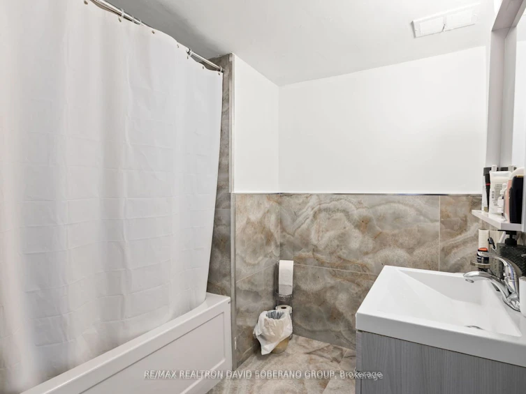 459 The Kingsway N/A, Toronto, ON, M9A 3W3 - 26