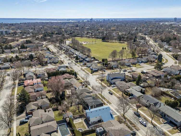 4232 Longmoor Drive, Burlington, ON, L7L 4Z9 - 50