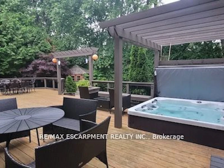 729 Queensway N/A W, Mississauga, ON, L5C 1A7 - 47