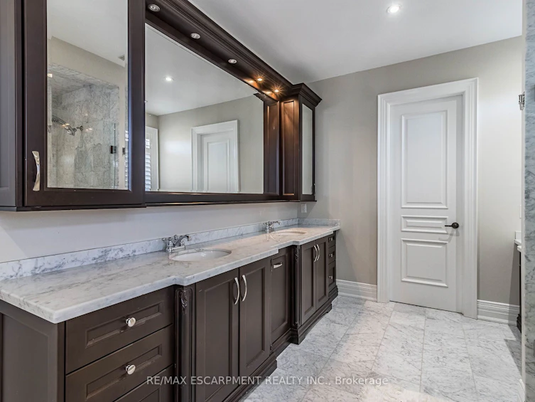 729 Queensway N/A W, Mississauga, ON, L5C 1A7 - 27