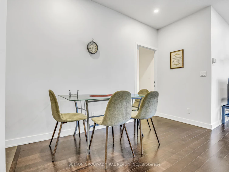 202-4070 Confederation Parkway, Mississauga, ON, L5B 0E9 - 15