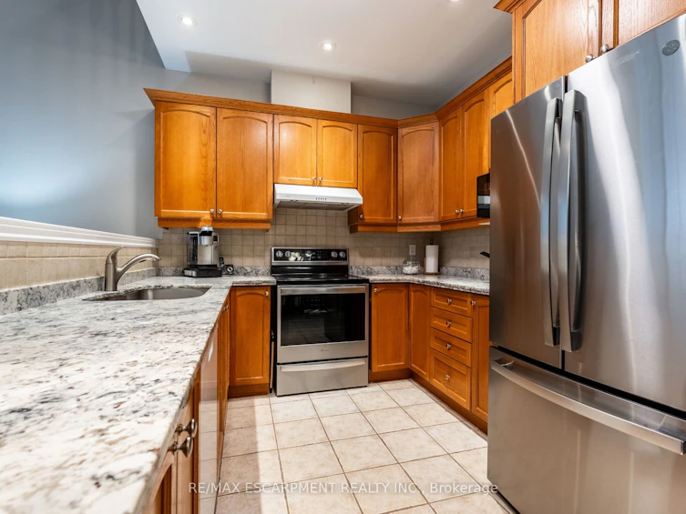 70-2165 Itabashi Way, Burlington, ON, L7M 0A2 - 6