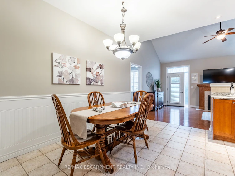 70-2165 Itabashi Way, Burlington, ON, L7M 0A2 - 4