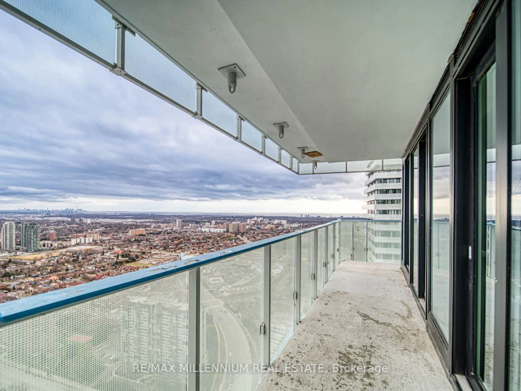 4503-3900 Confederation Parkway, Mississauga, ON, L5B 0M3 - 24