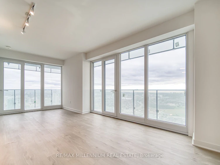 4503-3900 Confederation Parkway, Mississauga, ON, L5B 0M3 - 6