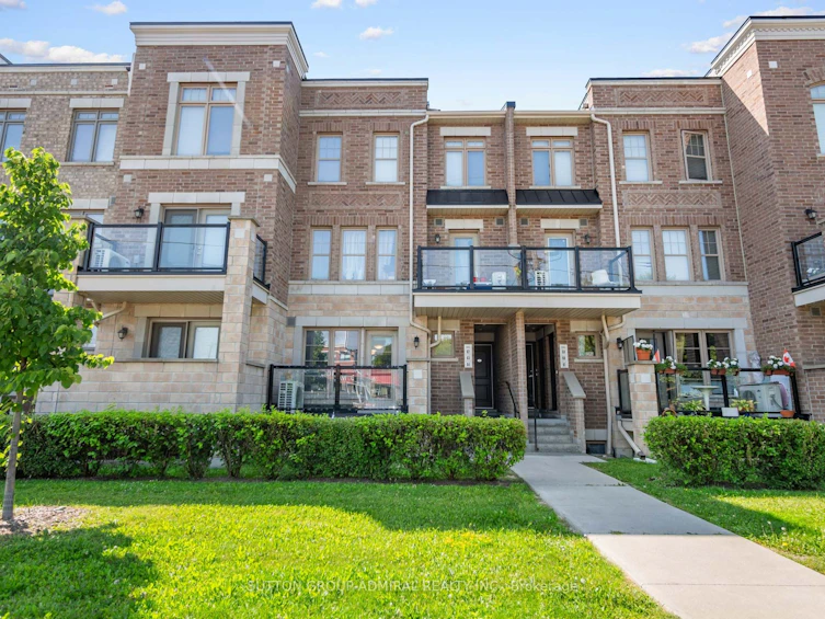 64-2315 Sheppard Avenue W, Toronto, ON, M9M 0E8