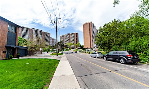 205-270 Scarlett Road, Toronto, ON, M6N 4X7