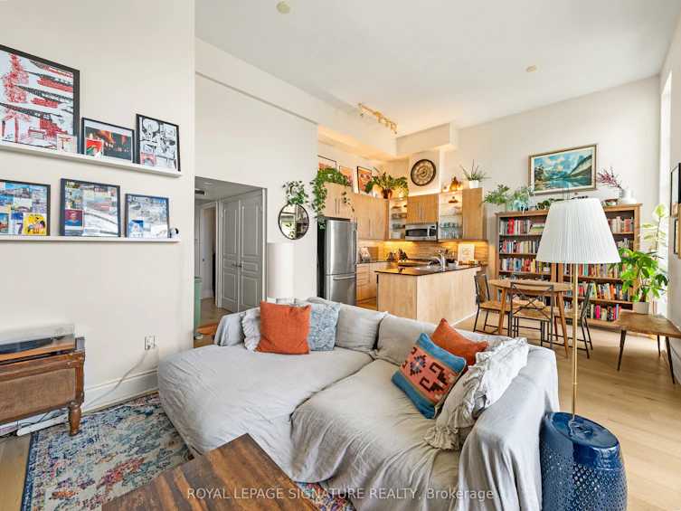 423-437 Roncesvalles Avenue, Toronto, ON, M6R 3B9 - 10