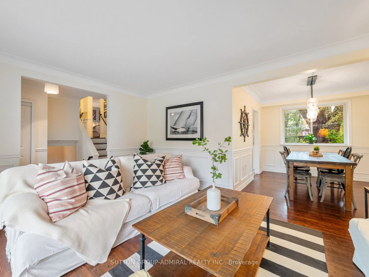 5509 Hixon Avenue, Burlington, ON, L7L 3S1 - 7