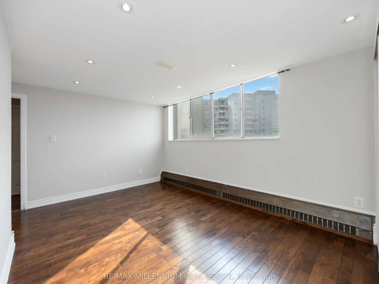 1603-330 Dixon Road, Toronto, ON, M9R 1S9 - 27