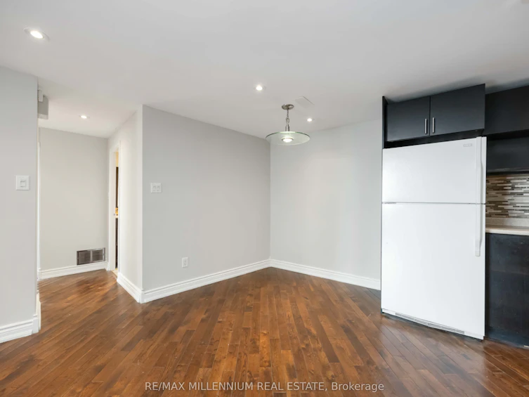 1603-330 Dixon Road, Toronto, ON, M9R 1S9 - 11