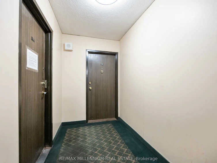1603-330 Dixon Road, Toronto, ON, M9R 1S9 - 4